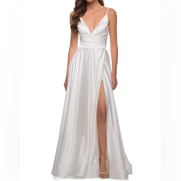 La Femme Dresses & Skirts - La Femme White Satin Ball Gown Size 00 Nwot